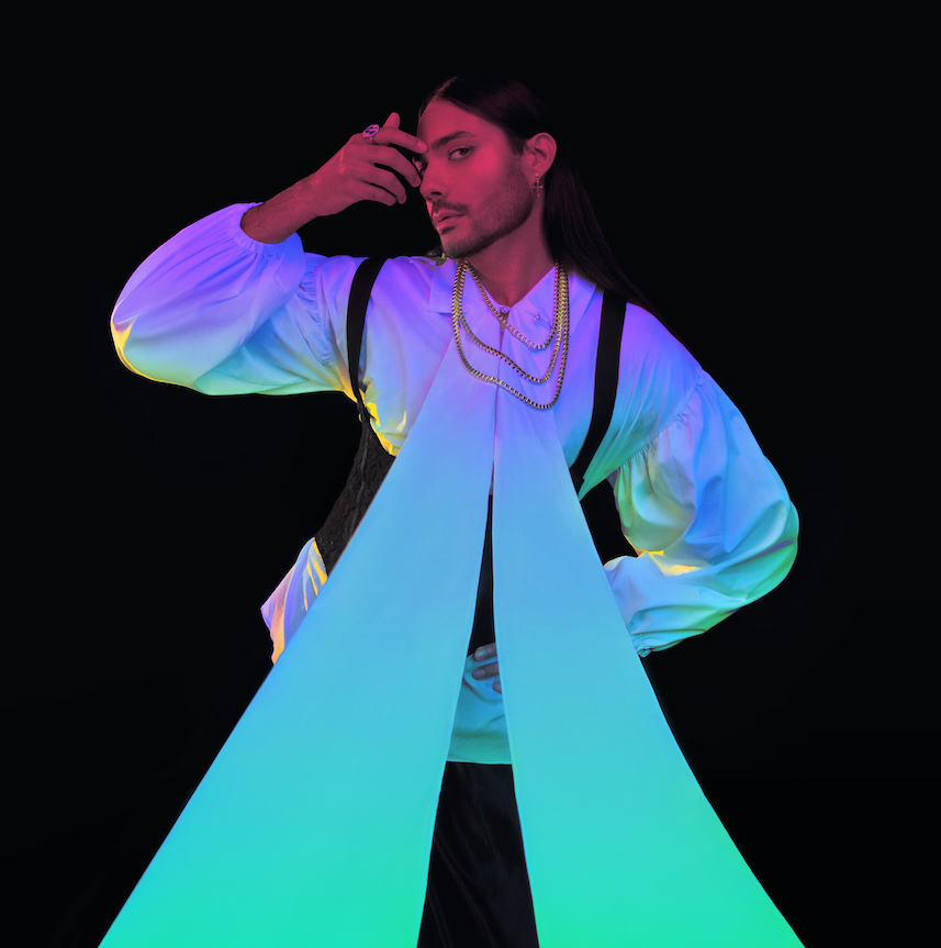 Paolo Ravley abre novos mundos na versão DELUXE do seu primeiro álbum 