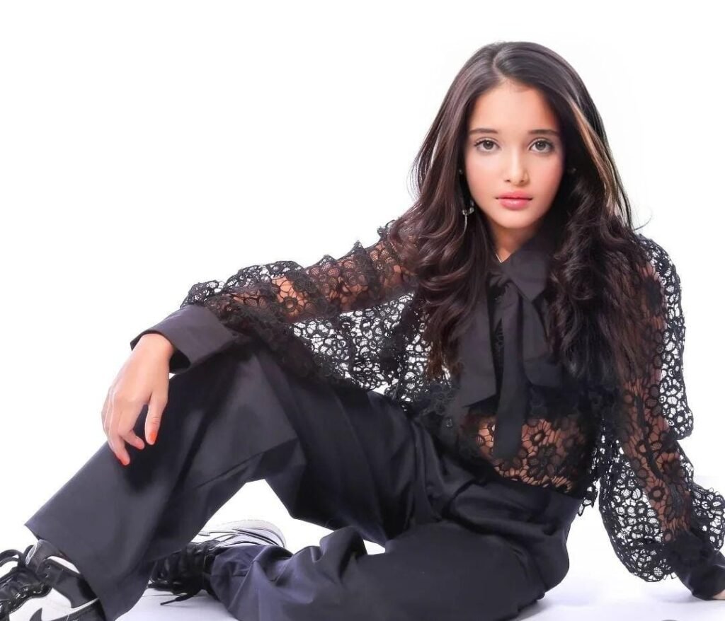 Isa Loftman irá estampar a nova campanha do estilista das estrelas Guilherme Tavares