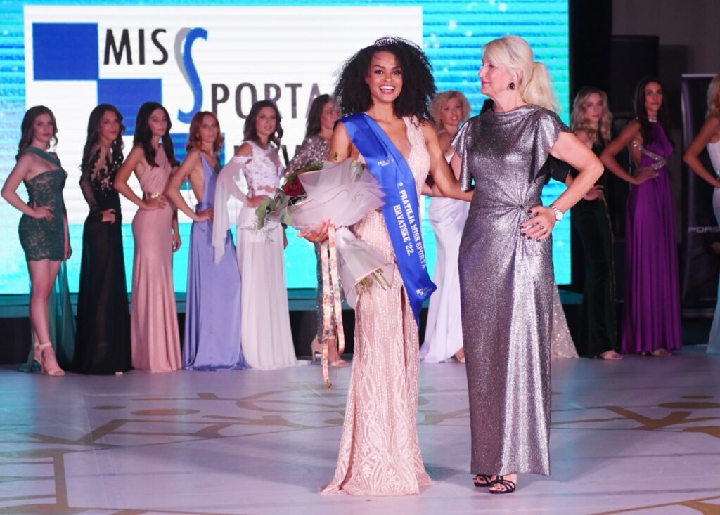 Musa da Porto da Pedra recebe o título de Miss Croácia