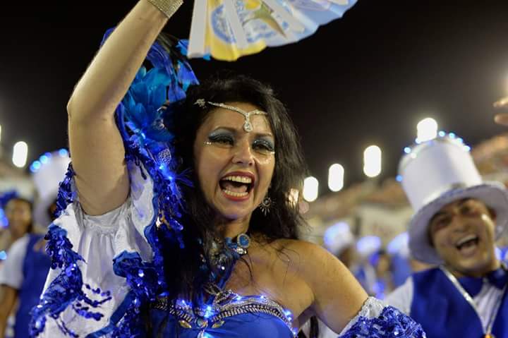 Alessandra Oliveira é nova coreógrafa da comissão de frente da Unidos da Ponte