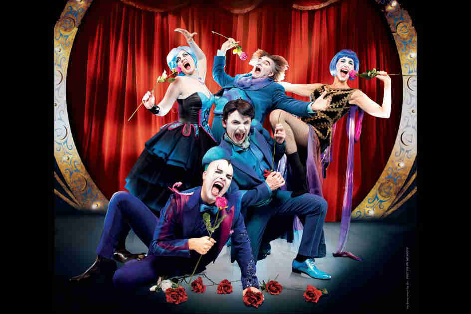 Pela primeira vez no Brasil, companhia espanhola Yllana apresenta seu teatro musical operístico ‘The Opera Locos’ no Teatro Casa Grande 
