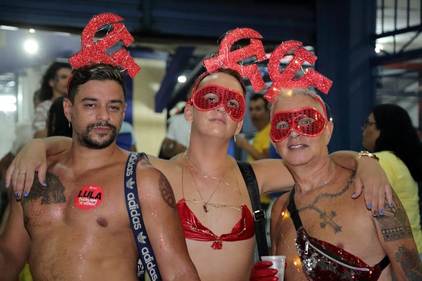 Unidos da Tijuca promove último ensaio neste sábado com seu tradicional Baile à Fantasia