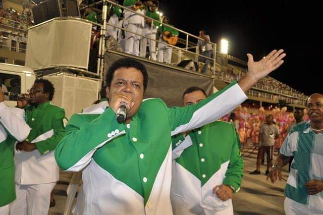 Alex Ribeiro se prepara para estrear com intérprete oficial no Carnaval do Rio