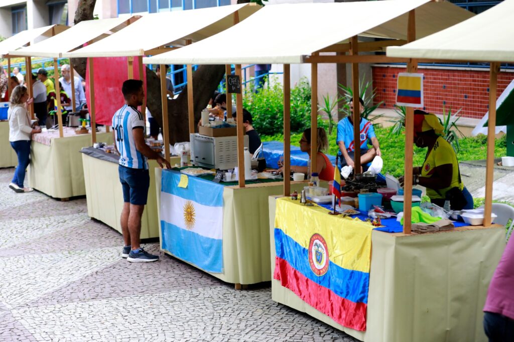 Feira Multicultural Refúgio em Foco de Imigrantes Empreendedores Sociais: uma festa de sabores, cores e arte de todo o mundo
