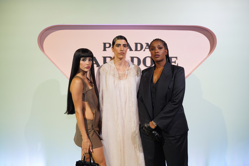 Prada recebeu convidados em grande evento para apresentar sua nova fragrância Prada Paradoxe