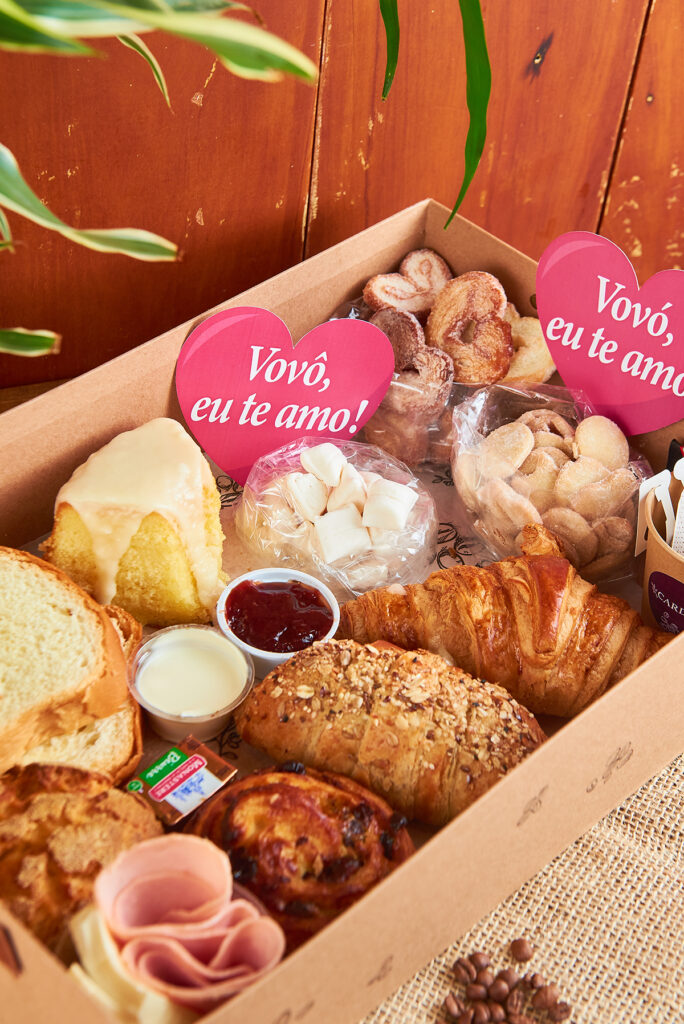 Café Cardin comemora o Dia dos Avós com produtos especiais
