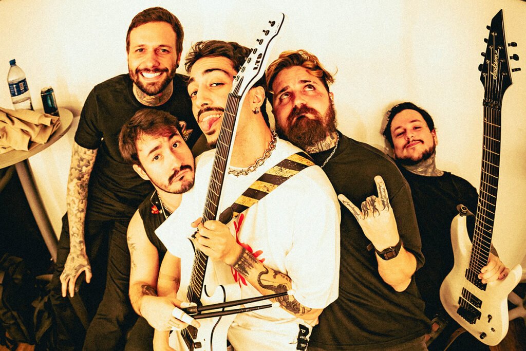 Banda Inutilismo, do YouTuber Lucas Inutilismo, realiza show de despedida neste domingo em BH 