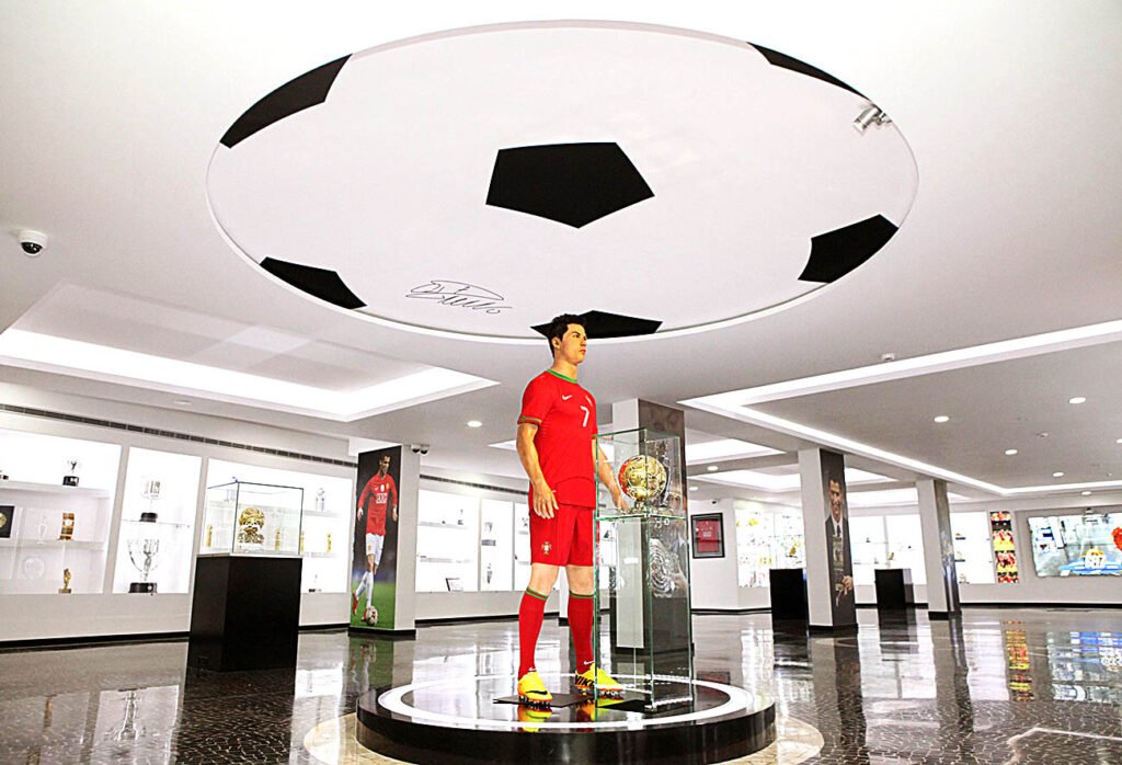 Museu CR7 Bola de Ouro FIFA Crédito Turismo da Madeira