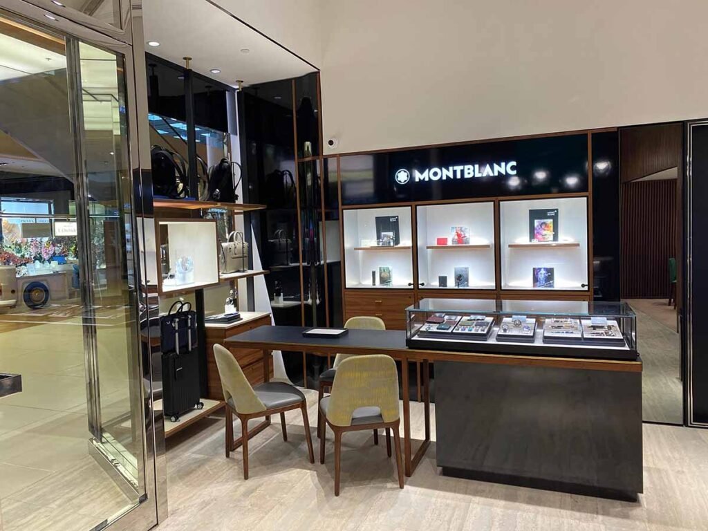 Montblanc inaugura espaço exclusivo na Caneta Continental do Village Mall