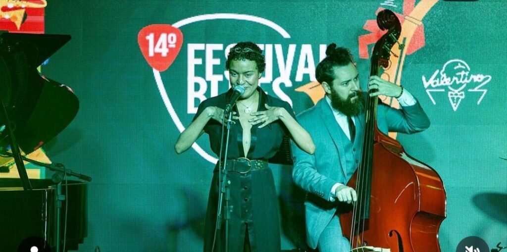 Priscila Nogueira estreia o show “Jazz em Preto e Branco” no Blue Note Rio, em Copacabana
