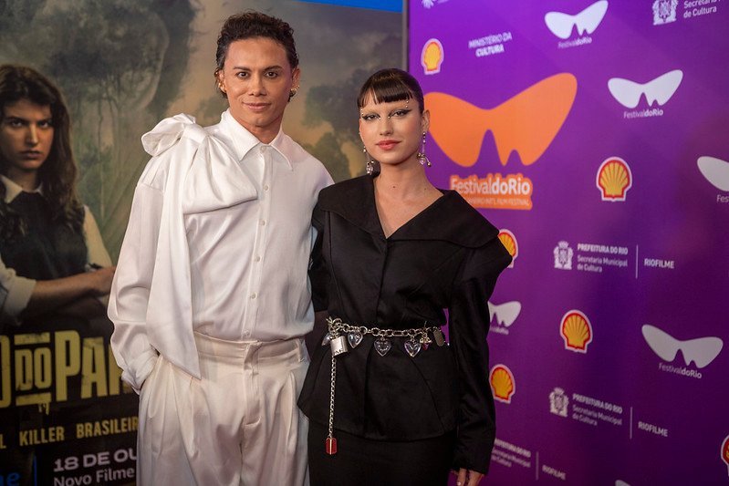 Filme ‘Maníaco do Parque’, com Silvero Pereira e Giovanna Grigio, encerra o Festival do Rio em sessão de gala