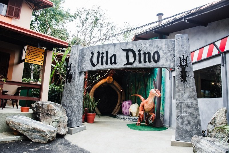 Hotel Fazenda Vilarejo apresenta Vila Dino