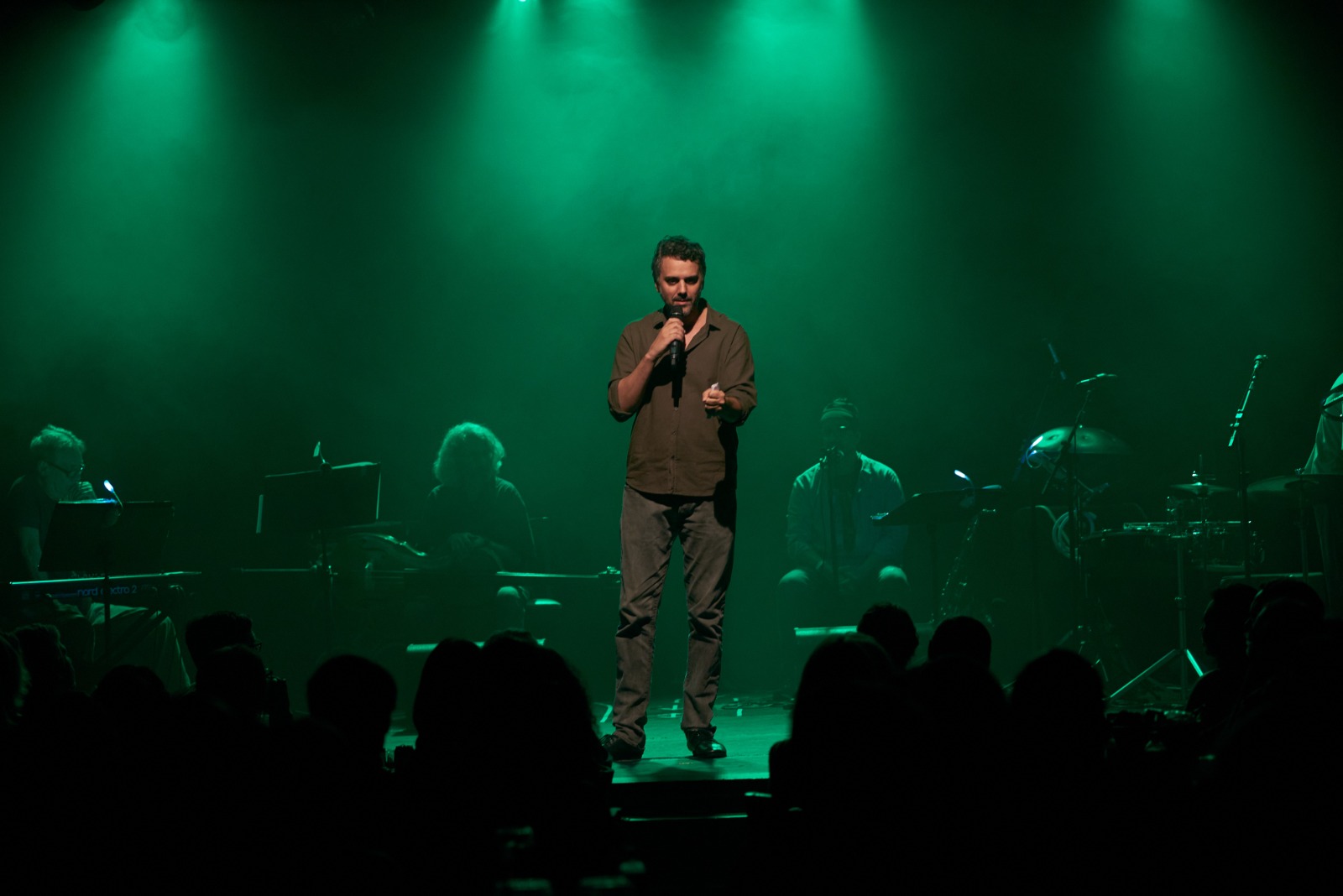 JazzB recebe o espetáculo “Espírito Livre: Filosofia, Cinema e Música” 1 Filosofia & Arte