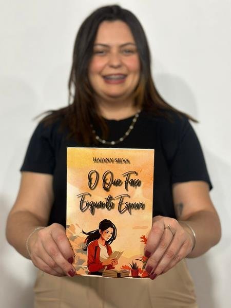 Haiany Silva lança livro que inspira a espera em Deus e fortalece a fé