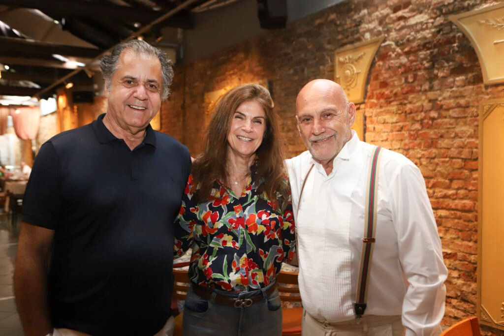 Rio Scenarium recebe convidados para celebrar 25 anos em casa e na sua Galeria de Arte 4 Rio Scenarium recebe convidados para celebrar 25 anos em casa e na sua Galeria de Arte