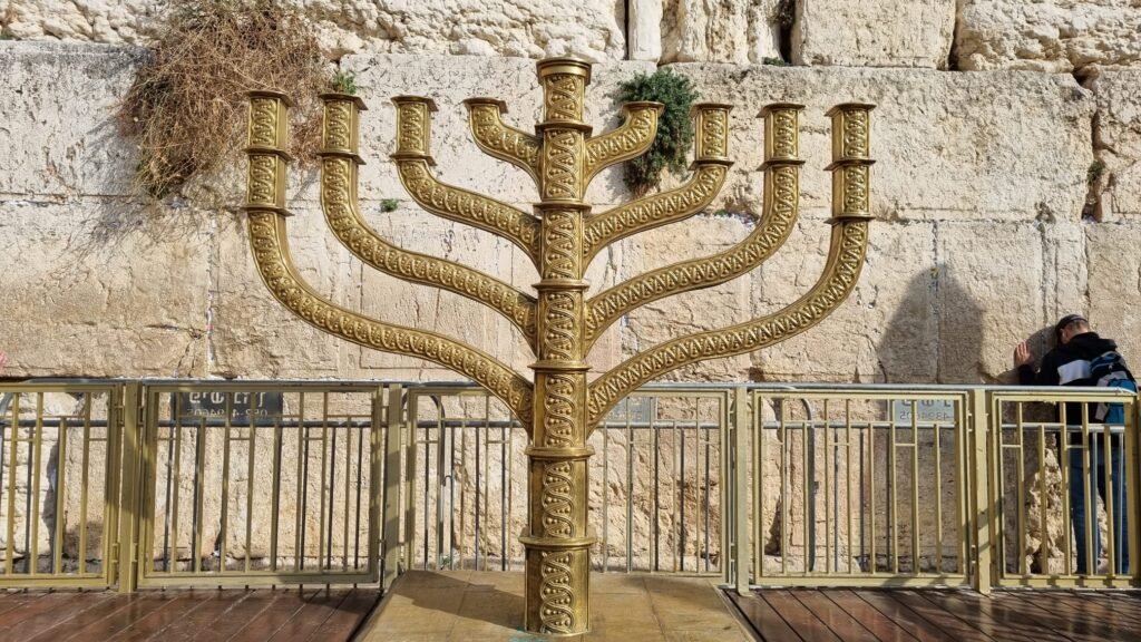Chanucá e Natal de 2024 nas três maiores cidades de Israel 2 Chanucá e Natal de 2024 nas três maiores cidades de Israel
