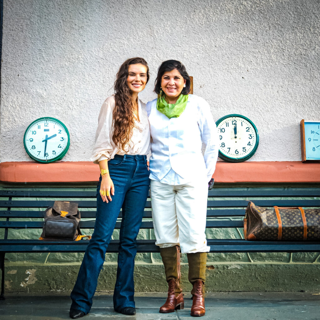 Roberta Miranda regrava o clássico Cabecinha no Ombro com a cantora portuguesa Bia Caboz 1 Foto: Divulgação