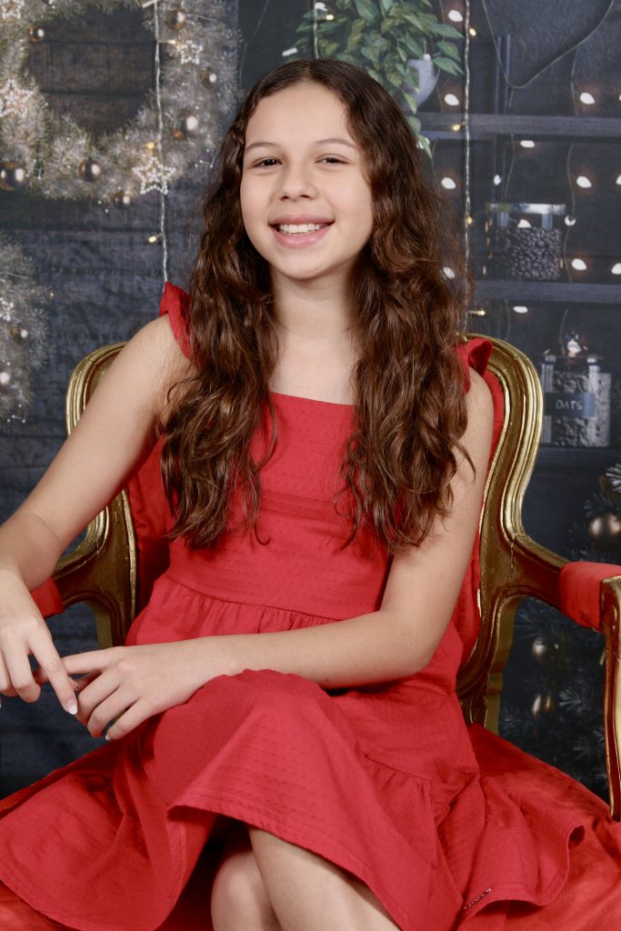 Atores mirins posam para ensaio de natal exclusivo 8 Atores mirins posam para ensaio de natal exclusivo
