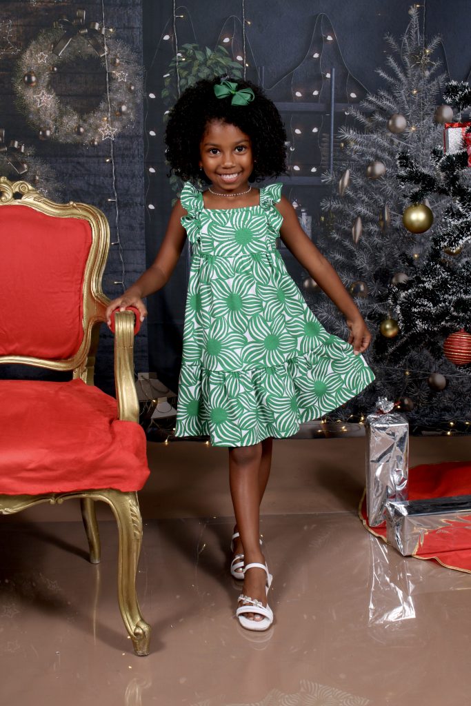 Atores mirins posam para ensaio de natal exclusivo 3 Atores mirins posam para ensaio de natal exclusivo