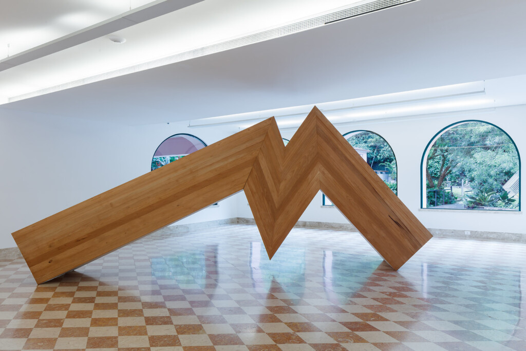 Geometria inquieta, de Ascânio MMM