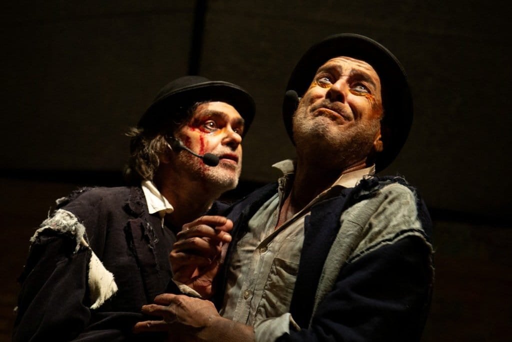 Celebridades conferem ‘Esperando Godot’ no Teatro Oficina