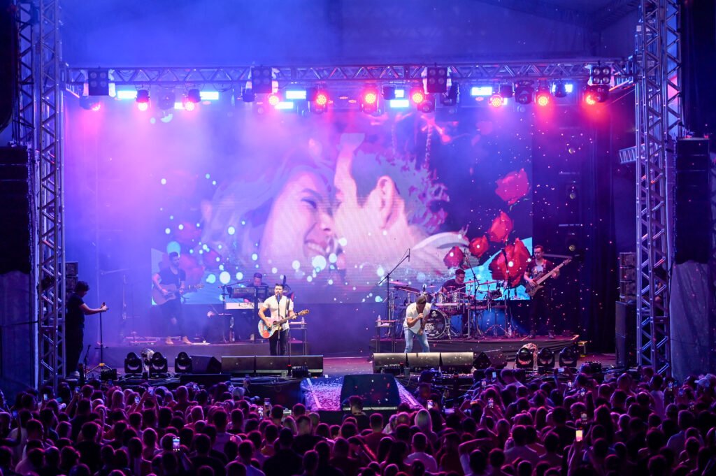 Hot Beach Parques & Resorts comemora o sucesso do Sertanejo Weekend com 100% dos pacotes vendidos 1 Hot Beach Parques & Resorts comemora o sucesso do Sertanejo Weekend com 100% dos pacotes vendidos