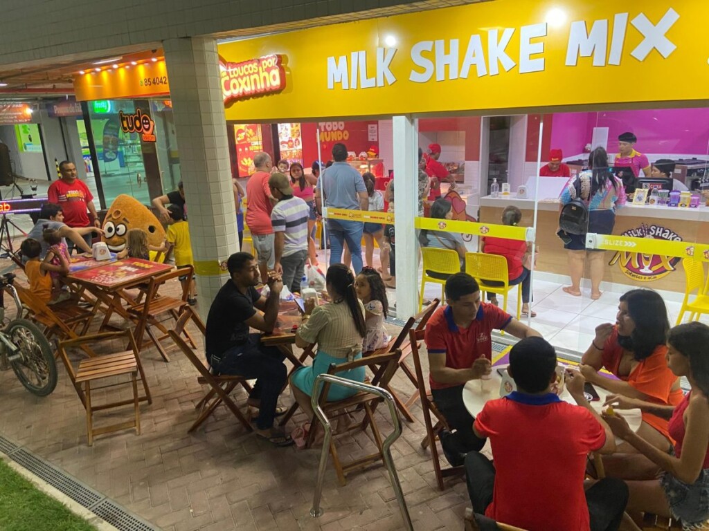 Loucos por Coxinha inaugura modelo “store in store” e alcança resultados expressivos