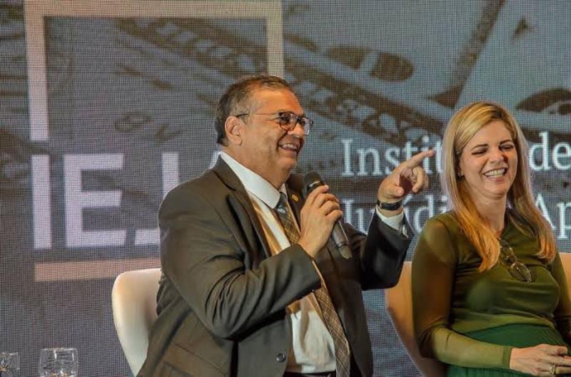 Dino Debaterá Atuação do STF em Evento do IEJA em Brasília