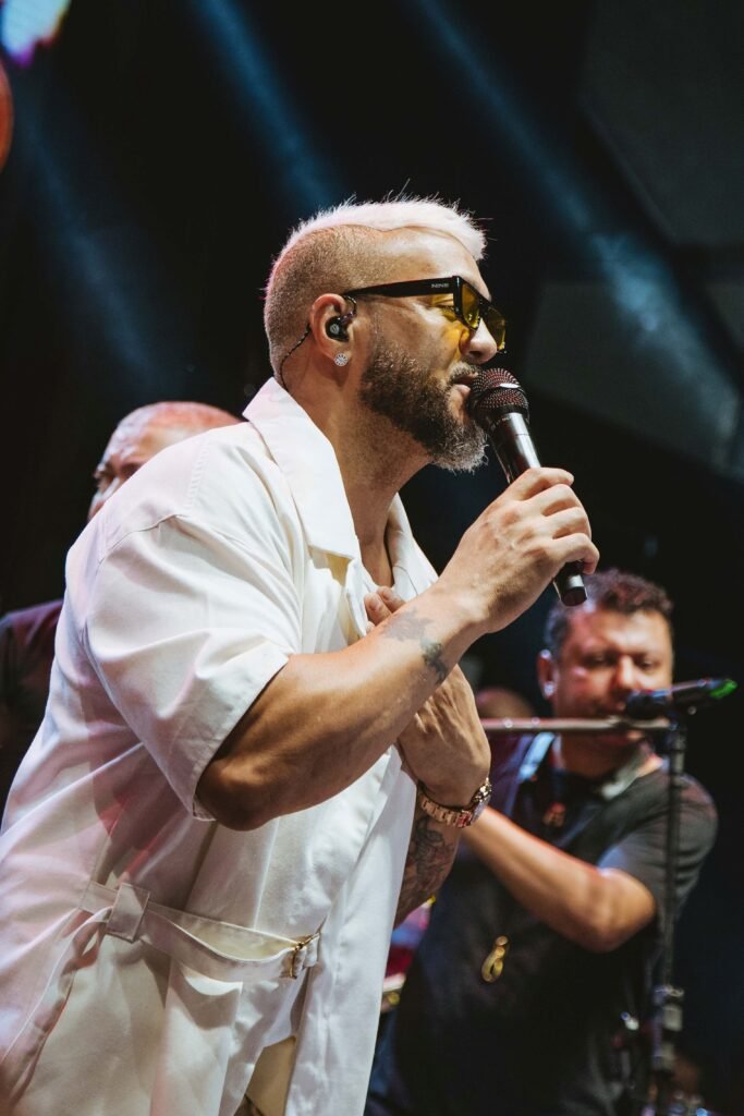 Vencedor do Grammy Latino, Xande de Pilares é uma das atrações do Rio Praia Camarote em 2025 2 Vencedor do Grammy Latino, Xande de Pilares é uma das atrações do Rio Praia Camarote em 2025