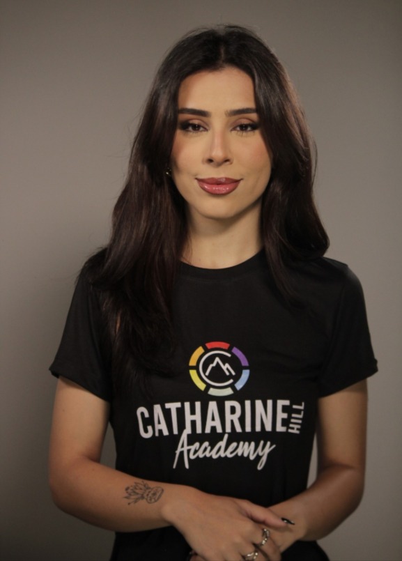 Inicie 2025 com Produtos Catharine Hill: Guia Completo para uma Maquiagem Brilhante