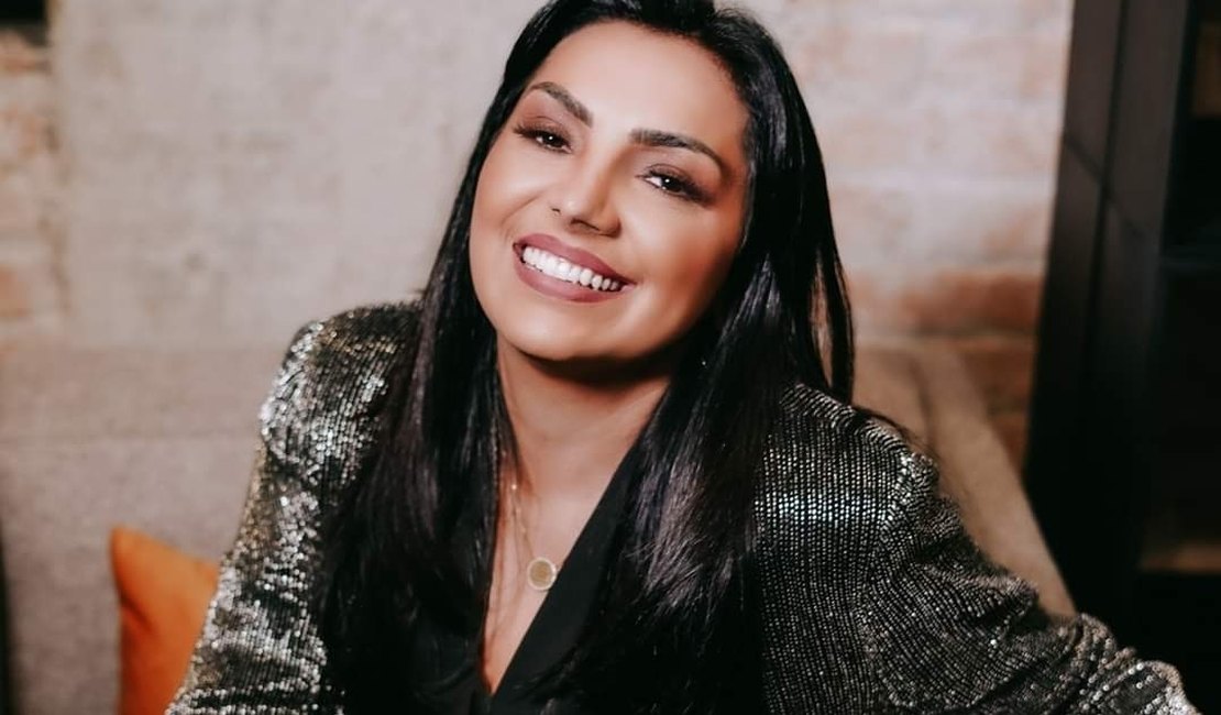 Dia do Evangélico será comemorado com momentos de fé, adoração e show gospel da cantora Eyshila | 7Segundos - Palmeira