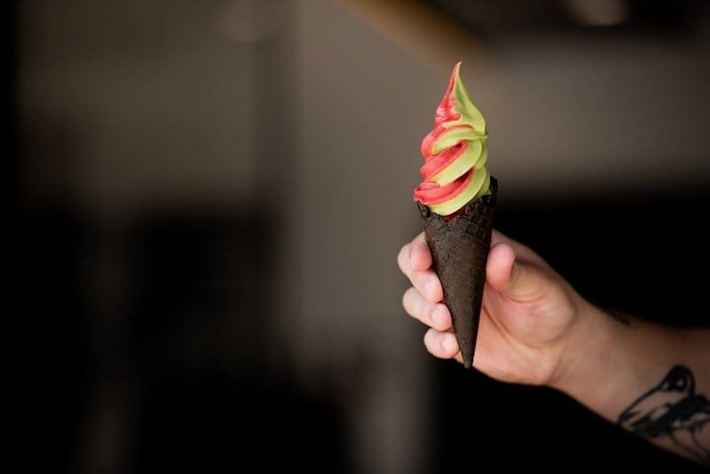 Pistache + frutas vermelhas: sorveteria cria sabor temático para o Natal Pistache + frutas vermelhas: sorveteria cria sabor temático para o Natal