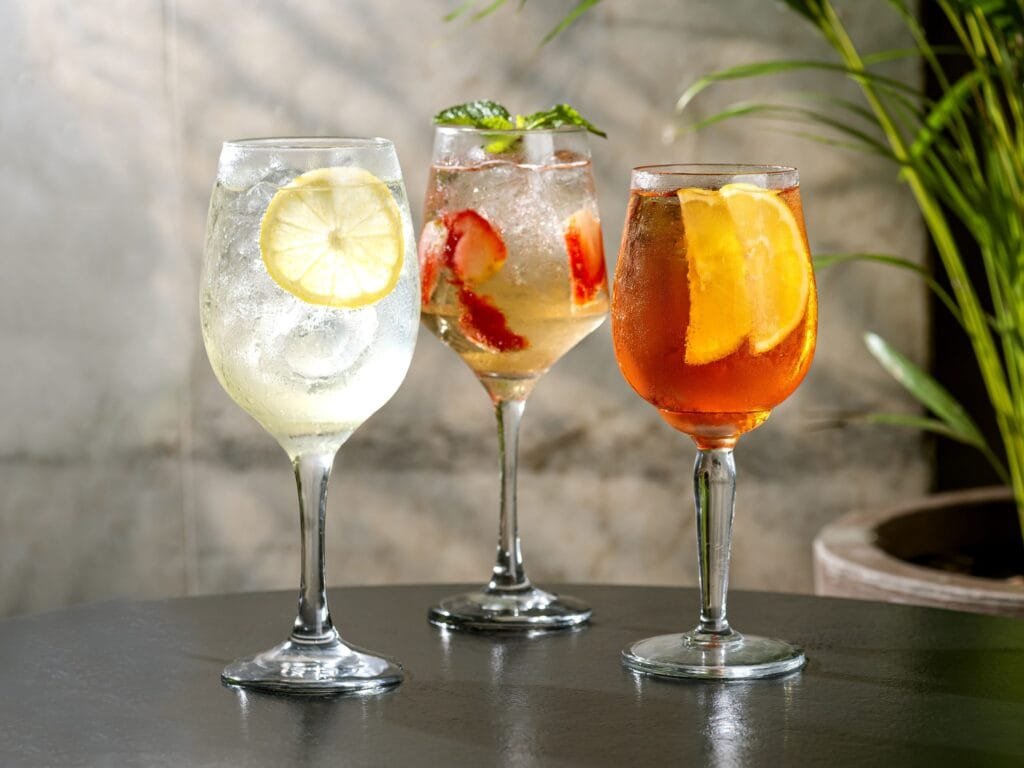 Áriz lança nova carta de drinques para o verão