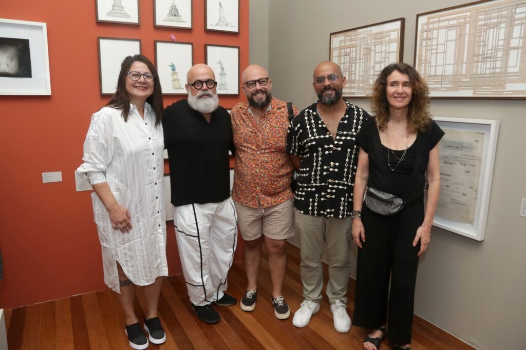 Abertura da Exposição HORIZONE CERRADO VIVER NO CENTRO DO MAPA no Centro Cultural Justiça Federal 6 Abertura da Exposição HORIZONE CERRADO VIVER NO CENTRO DO MAPA no Centro Cultural Justiça Federal