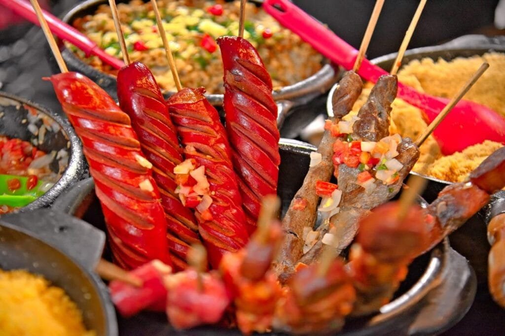 Gastro Samba agita o Madureira Shopping com cerveja, gastronomia e samba no pré-Carnaval