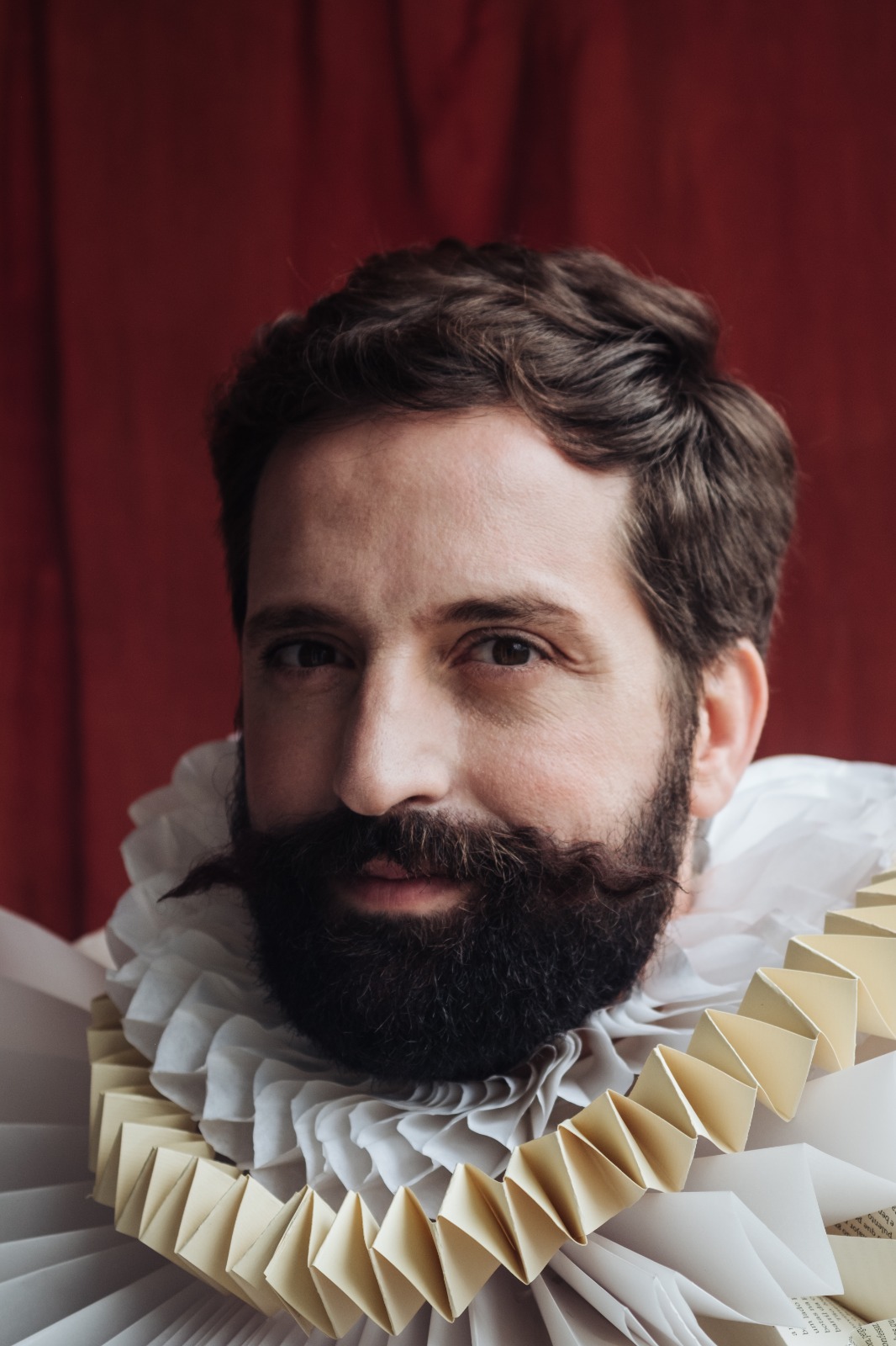 “Toda Donzela Tem um Pai Que é uma Fera” ganha nova montagem, a partir de 1º de fevereiro, na programação de reabertura do Teatro Gláucio Gill 1 O céu da língua - Gregório Duvivier