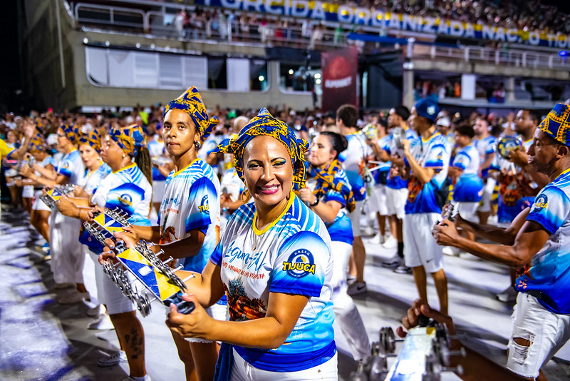 Retorno dos ensaios técnicos do Rio Carnaval reúne 40 mil pessoas no Sambódromo