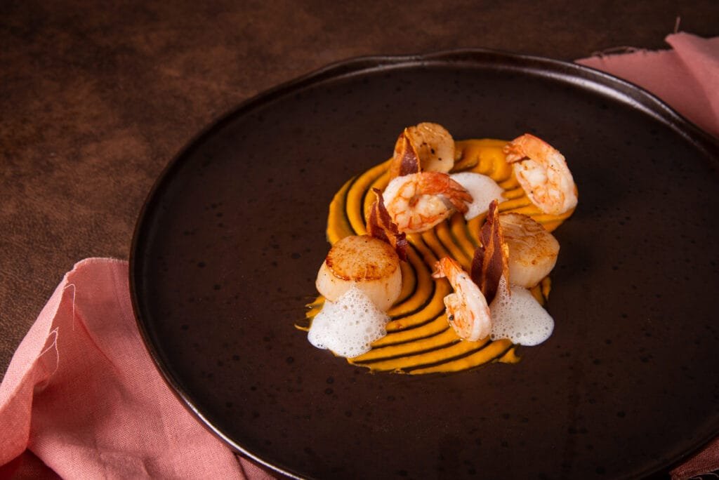 Vieira e camarões Signatures divulgação Le Cordon Bleu (1)