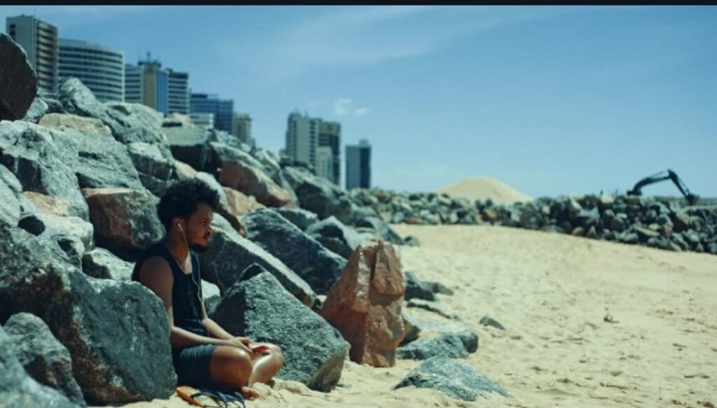 Cineclube Rã Vermelha apresenta “Estranho Caminho”, filme de Guto Parente