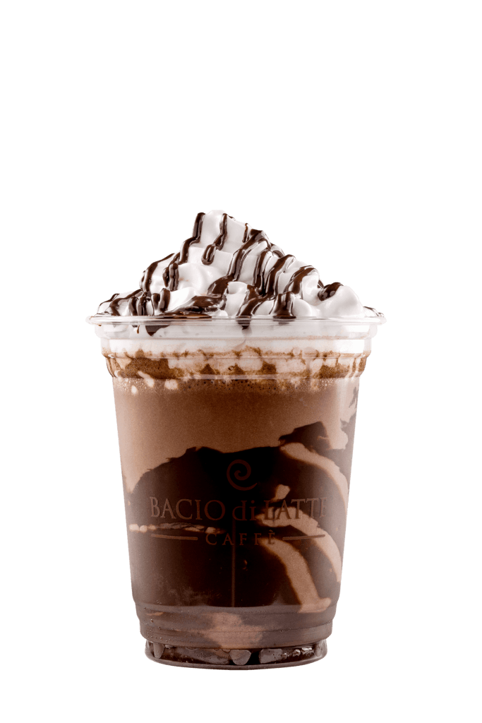 Bacio di Latte lança campanha para reforçar a linha de Milkshakes: “Gelato Batido e Imbatível”