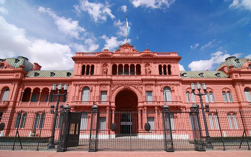 Conheça os principais destinos turísticos no exterior onde o Real é mais valorizado 3 Conheça os principais destinos turísticos no exterior onde o Real é mais valorizado