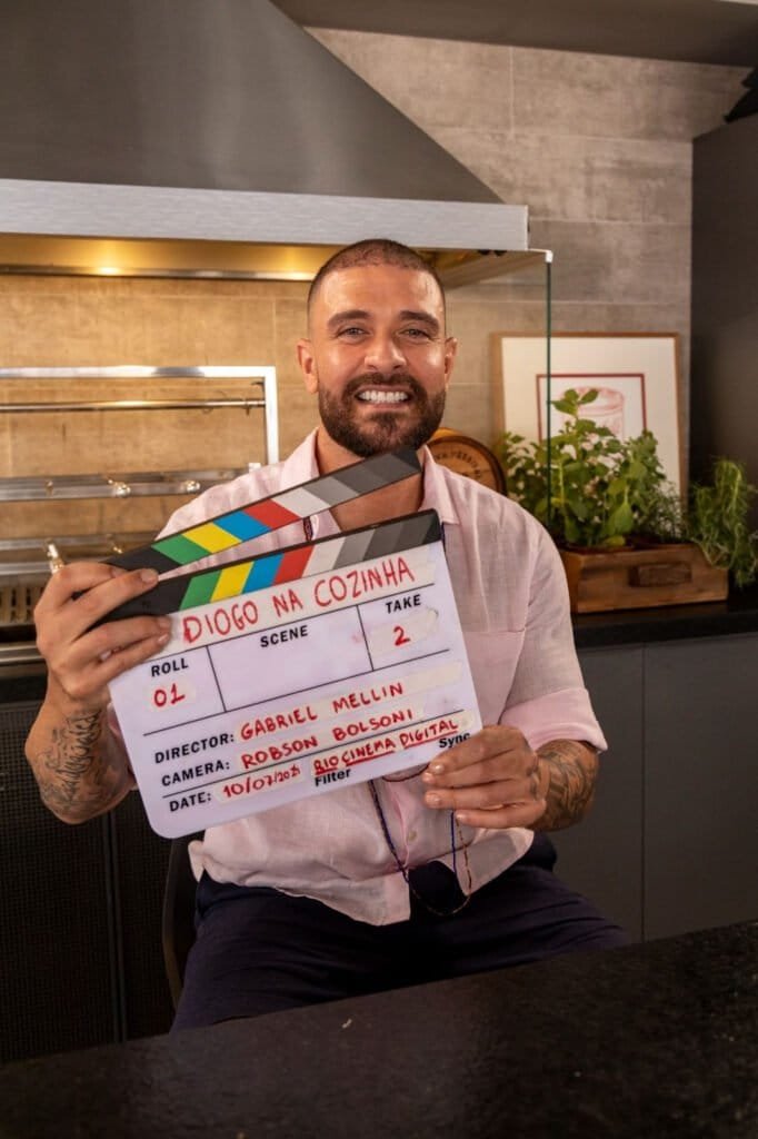 Diogo Nogueira estreia em “Diogo na Cozinha” em 20 de janeiro, no GNT 2 Diogo Nogueira estreia em “Diogo na Cozinha” em 20 de janeiro, no GNT