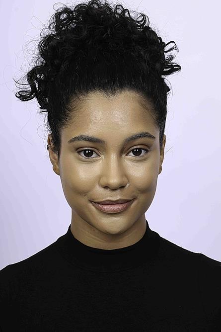 Make cor do ano: tendência e elegância em um só look