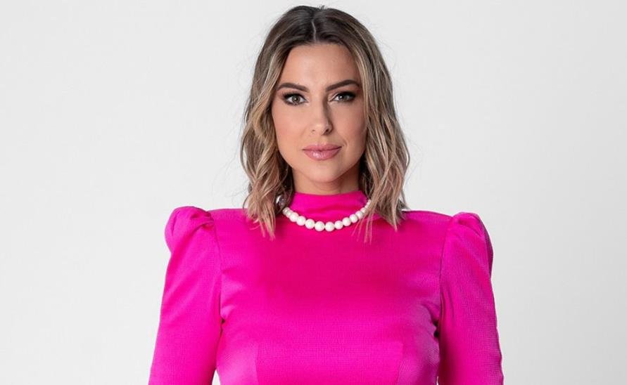 Juliana Rocha: A especialista que está transformando a comunicação de mulheres empreendedoras no Paraná