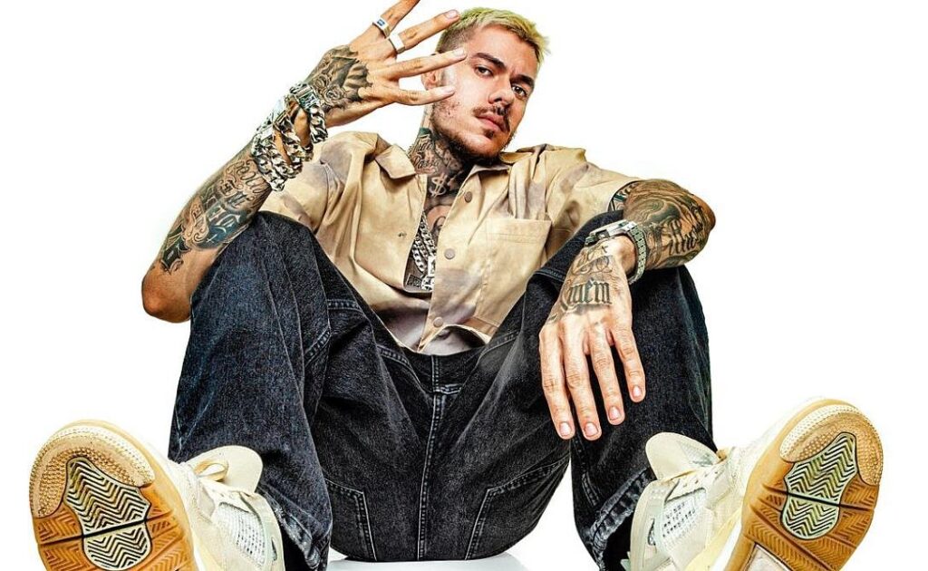 MC Kako é um nome em ascensão no cenário da música urbana brasileira