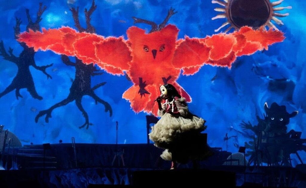 Björk lança a gravação do Apple Music Live: Björk (Cornucopia)