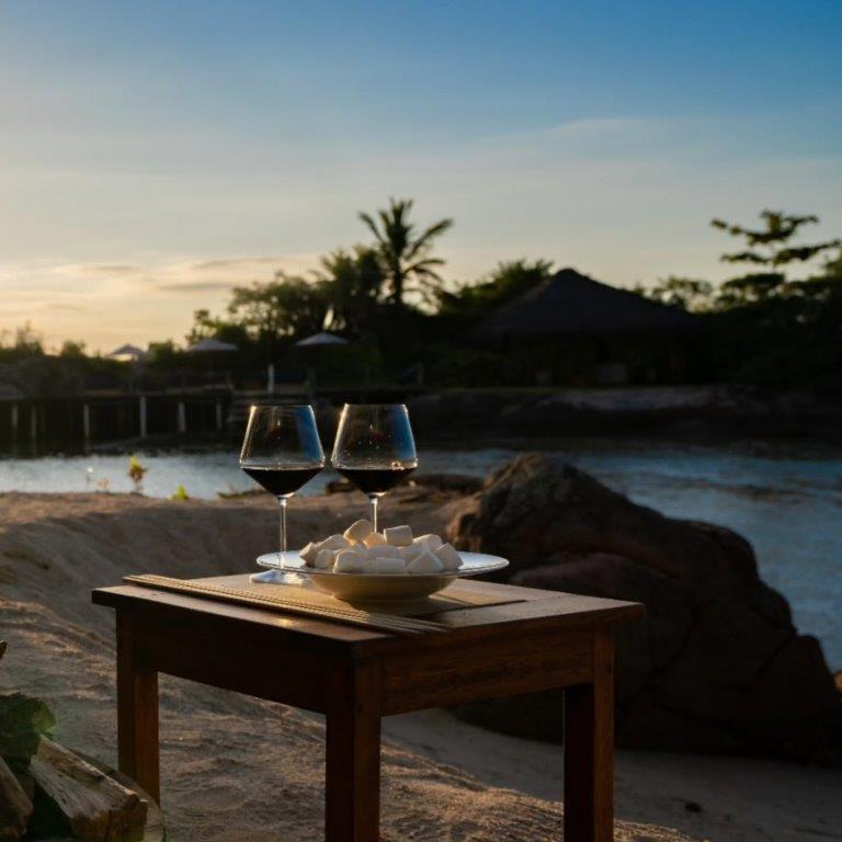 Valentine's Day: experiências para viver a dois em um destino romântico 5 Brinde Ponta dos Ganchos Créditos Reprodução Instagram (3)