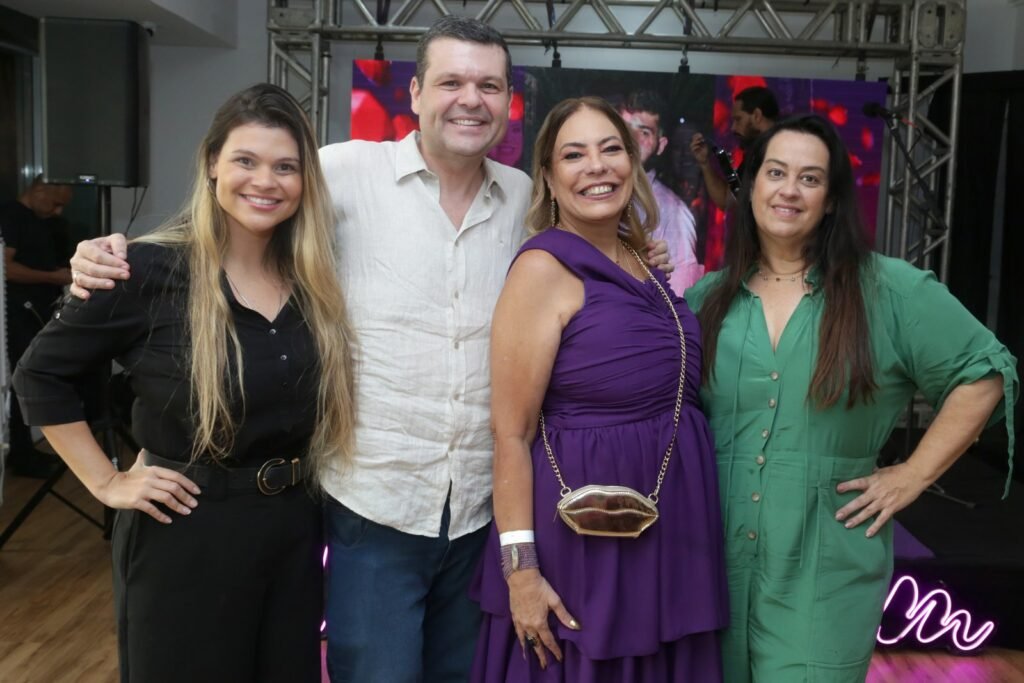 Aniversário de Claudia Cury no Arouca Barra Clube 1 Aniversário de Claudia Cury no Arouca Barra Clube
