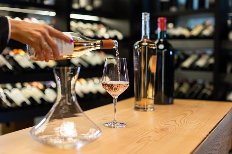 Brindando no paraíso: embarque em uma experiência enogastronômica no Punta Wine Trips 2025