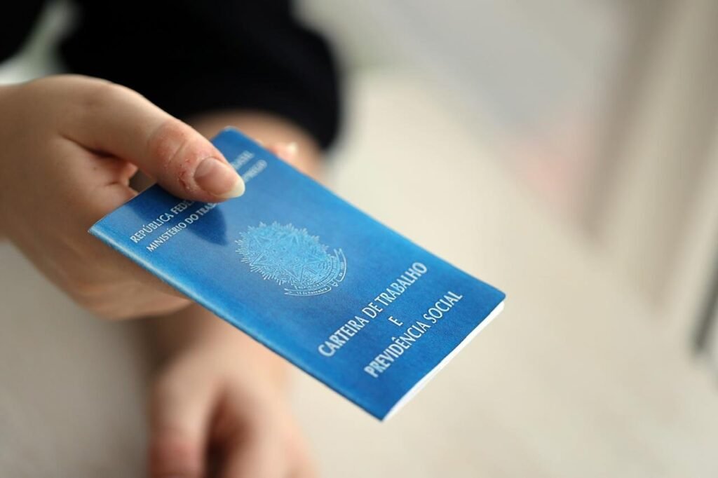 Comércio tem a menor queda de emprego em Minas Gerais